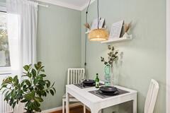 Gallery image 17 of 36