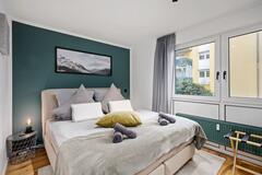 Gallery image 3 of 34