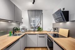 Gallery image 5 of 34