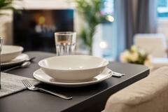 Gallery image 8 of 34