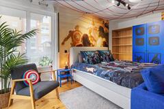 Gallery image 12 of 38