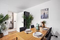 Gallery image 8 of 34