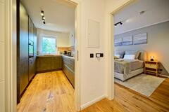 Gallery image 16 of 34