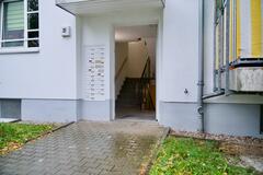 Gallery image 31 of 34