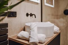 Gallery image 23 of 35