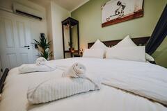 Gallery image 33 of 35