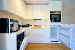 Gallery image 8 of 36