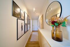 Gallery image 16 of 36