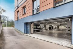 Gallery image 26 of 36