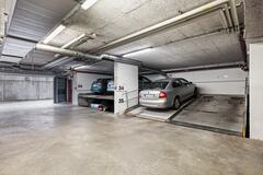 Gallery image 27 of 36