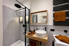 Gallery image 5 of 35