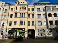 Gallery image 33 of 35